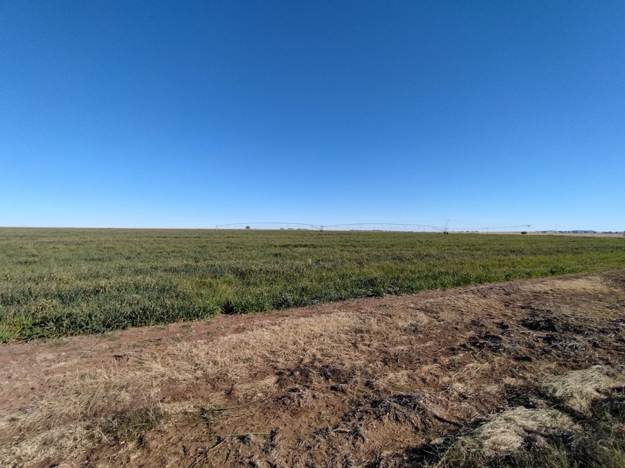 4 Bedroom Property for Sale in Edenburg Rural Free State